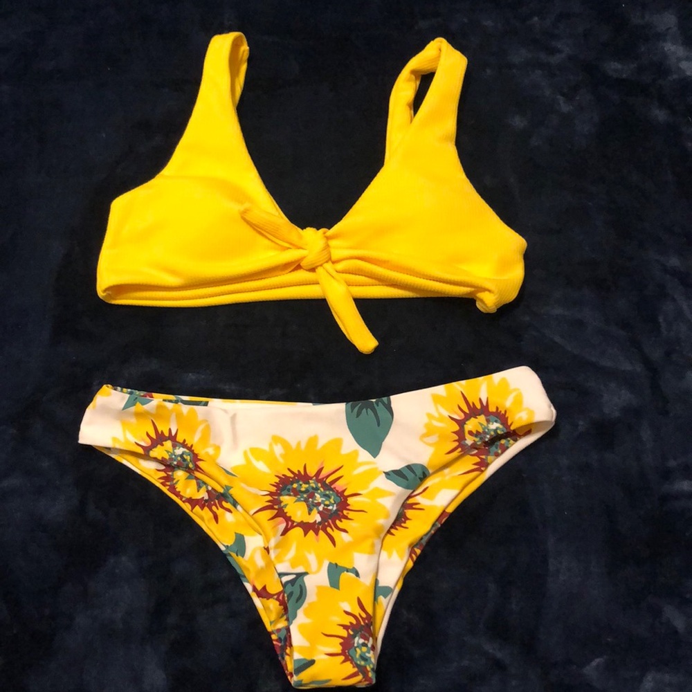 Bathing suit